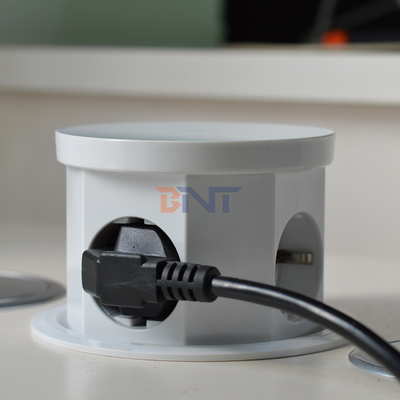 Кухня Скрытая розетка Включенный рабочий стол Всплывающий порт USB AC 16A 220V Напряжение IP44 Уровень для офисного использования